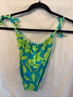 wild fable Turquoise and Neon Green Floral string bikini